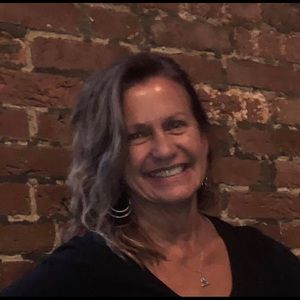 Meet your Posher, Cathy